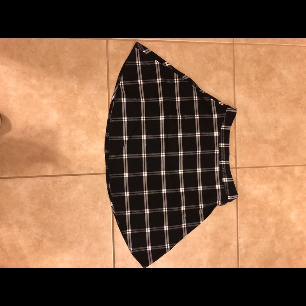 Plaid mini skirt